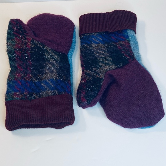 Upcycled Wool Sweater Mittens Blue/Maroon Button Detail Soft Fleece Lining Warm - Picture 6 of 8